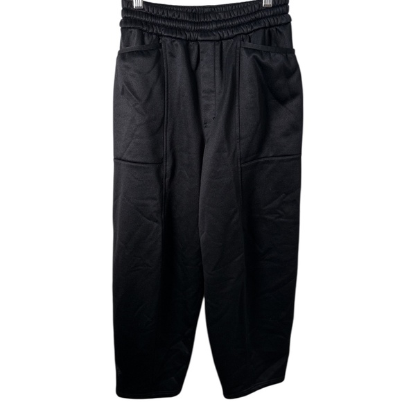 Lululemon Lab “Barrel Leg” Fleece Track Pants – Black (Size 6) | Cozy & Modern! - Picture 2 of 9